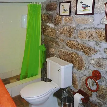 Holiday Home, Folhada Tatil Evi